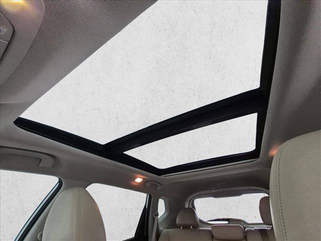 Used 2019 Nissan Rogue SL w/ Premium Package FWD image 21