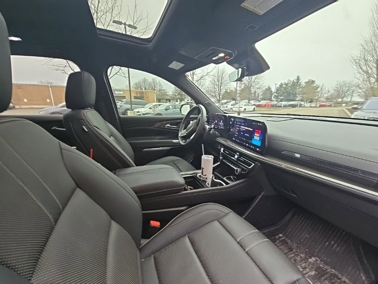 Used 2025 Chevrolet Traverse High Country w/ LPO, Floor Liner Package image 34