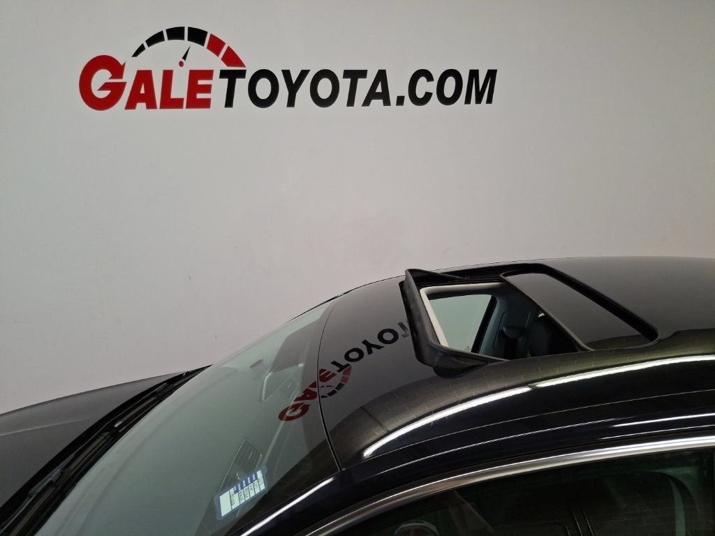 Used 2017 Volkswagen Passat 1.8T SE FWD image 8