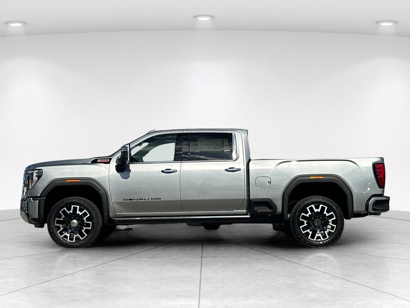 New 2026 GMC Sierra 2500 Denali w/ Technology Package AWD/4WD image 4