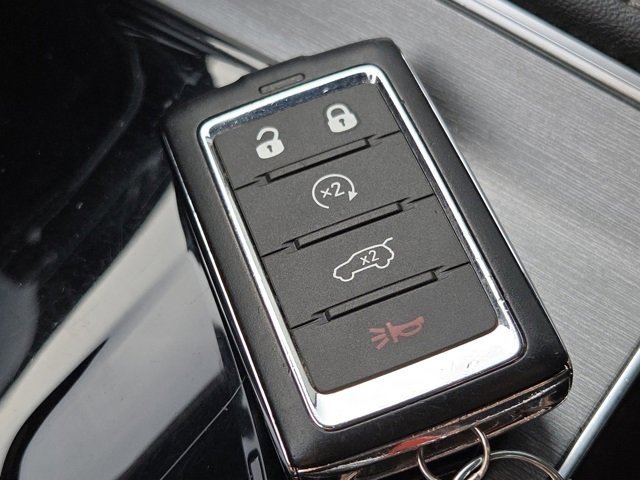 Used 2024 Jeep Wagoneer Series II image 38