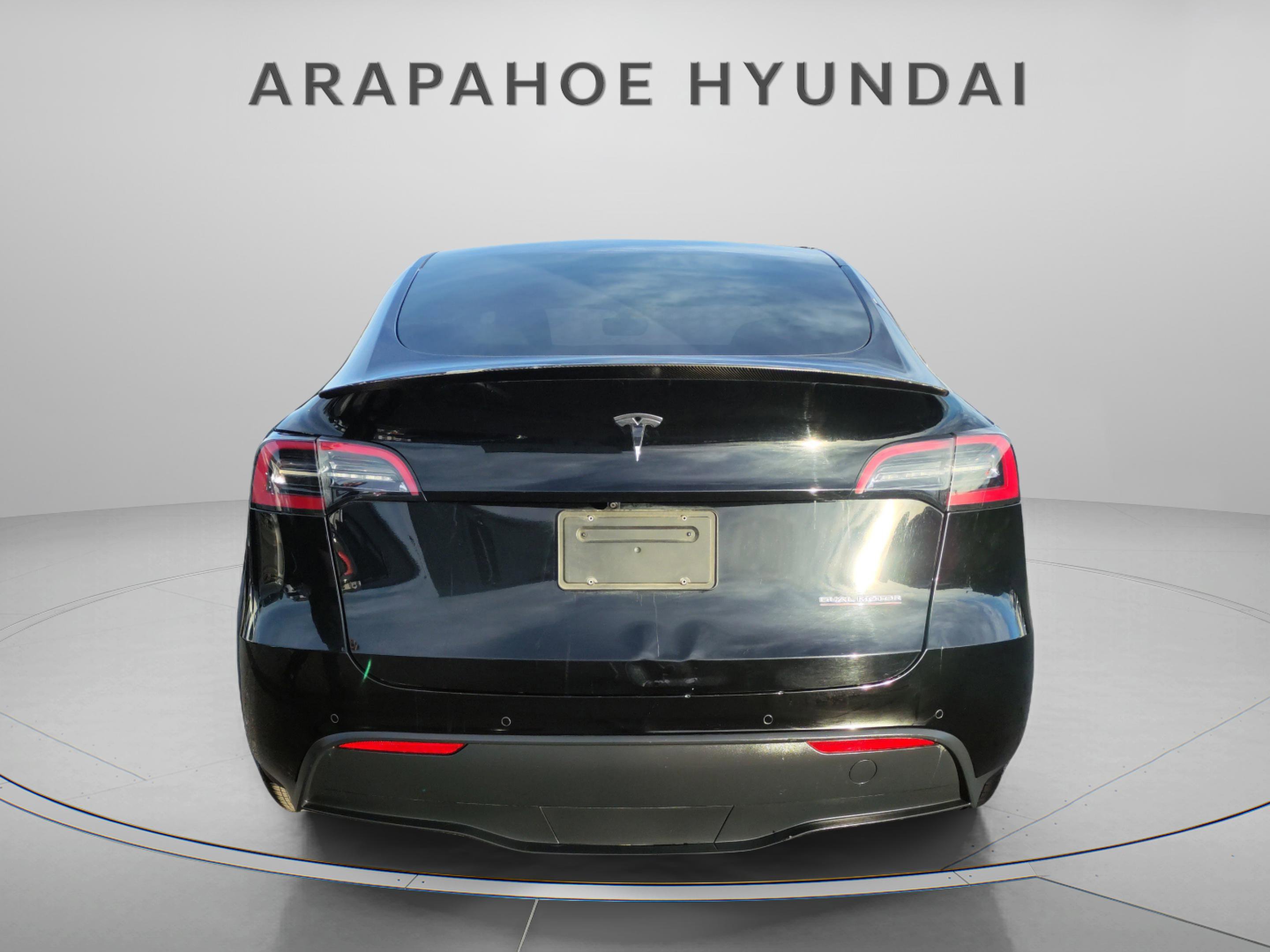 Used 2022 Tesla Model Y Performance image 4