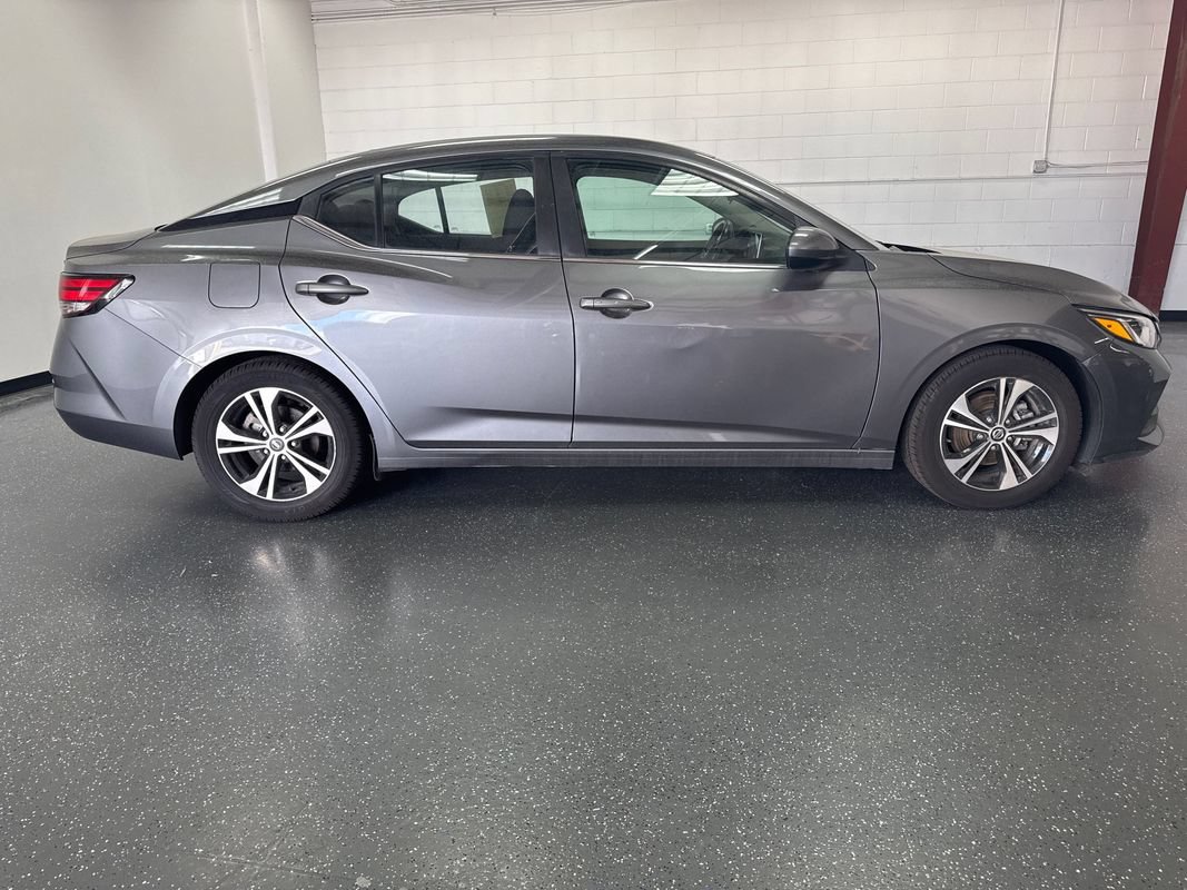 Used 2022 Nissan Sentra SV FWD image 3
