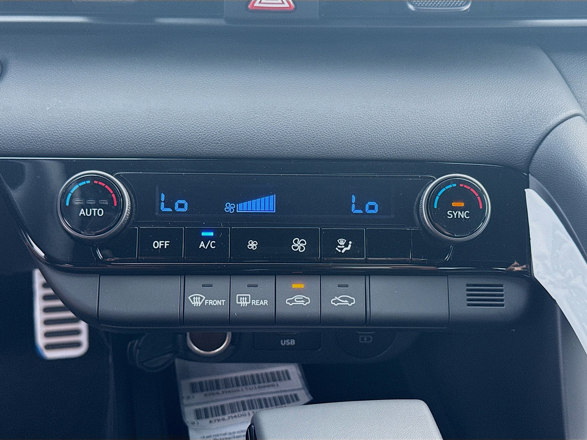 New 2026 Hyundai Elantra Sport FWD image 12