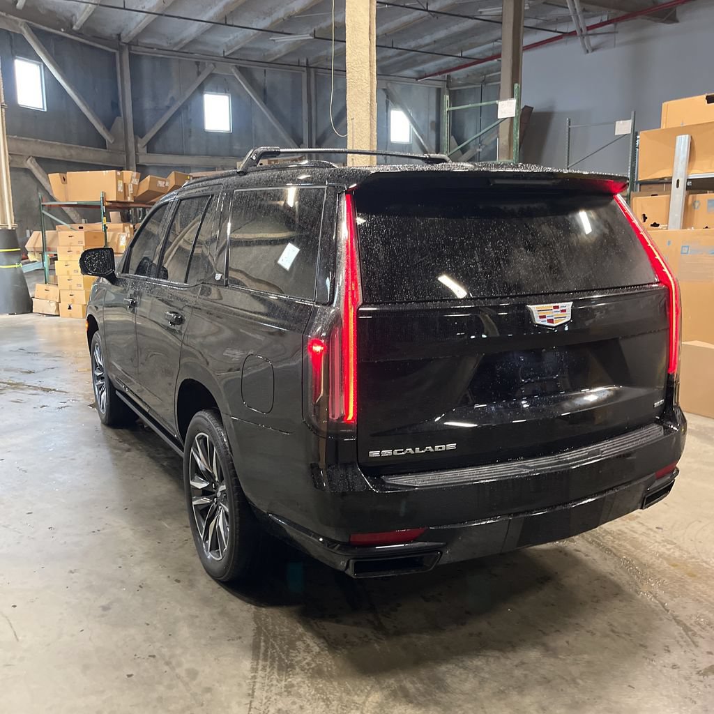 Used 2024 Cadillac Escalade Sport w/ Touring Package AWD/4WD image 6