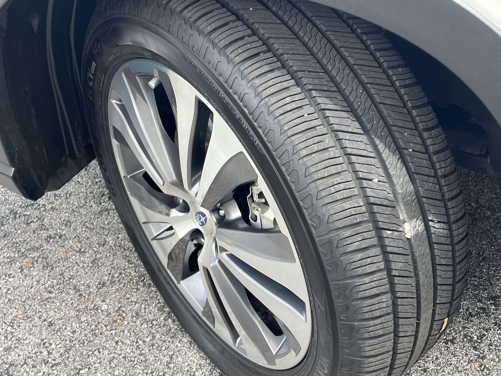 Used 2020 Subaru Ascent Touring w/ Popular Package #3 image 32