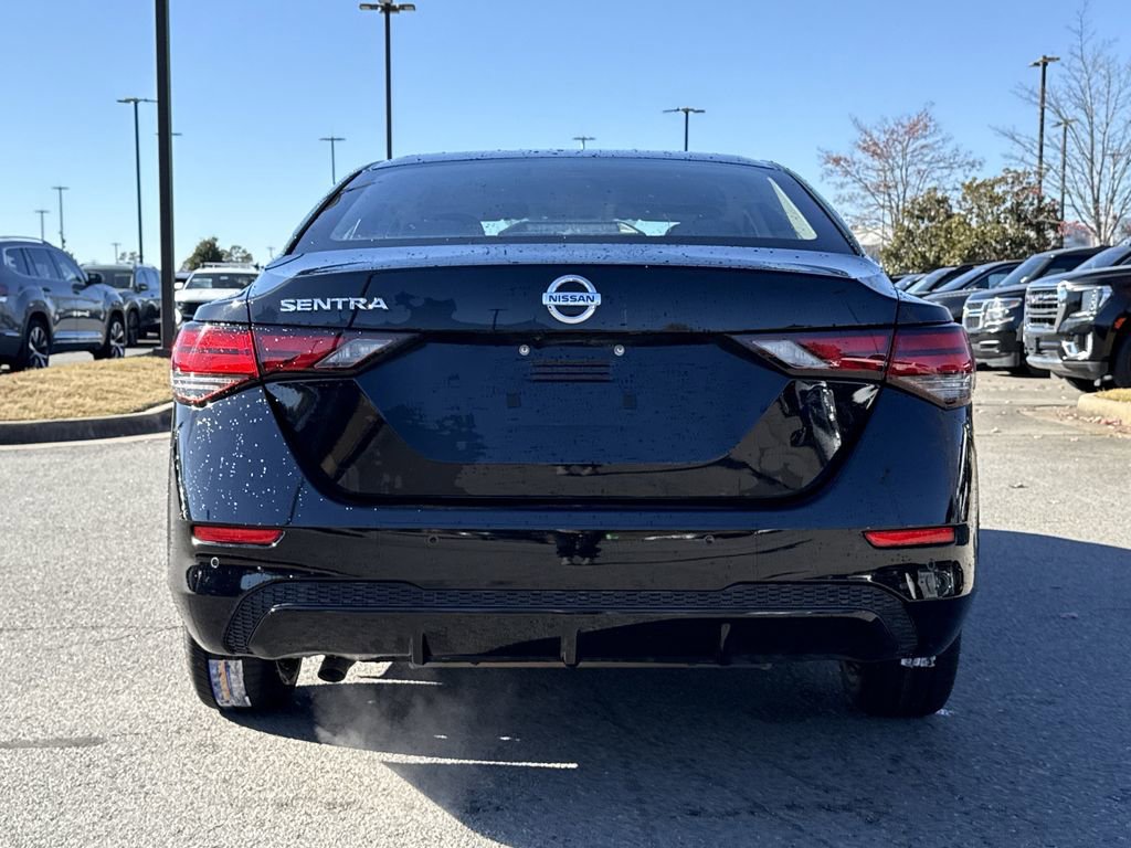Used 2023 Nissan Sentra S image 4