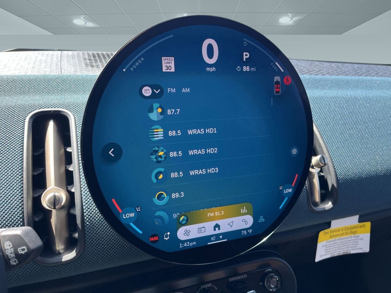 Used 2025 MINI Cooper Countryman S w/ Comfort Package Max image 27