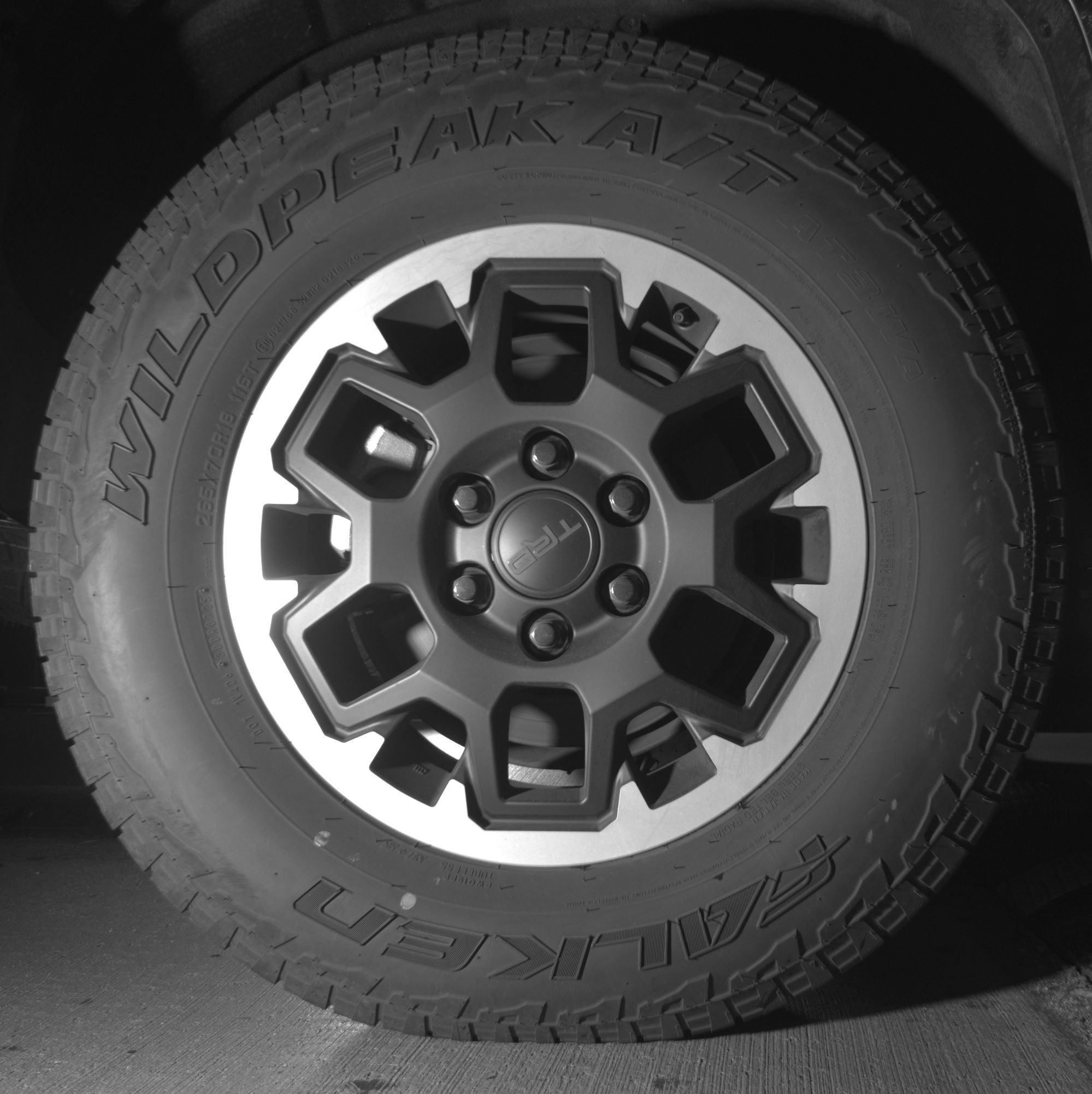 Used 2025 Toyota 4Runner TRD Off-Road image 15