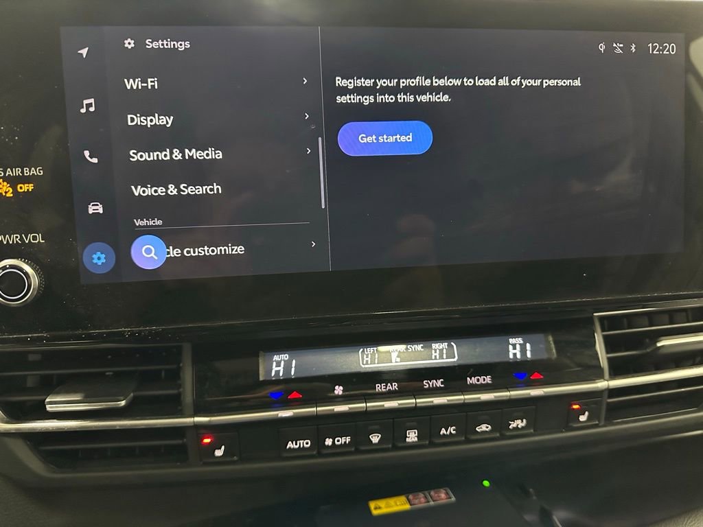 Used 2025 Toyota Sienna XSE image 37