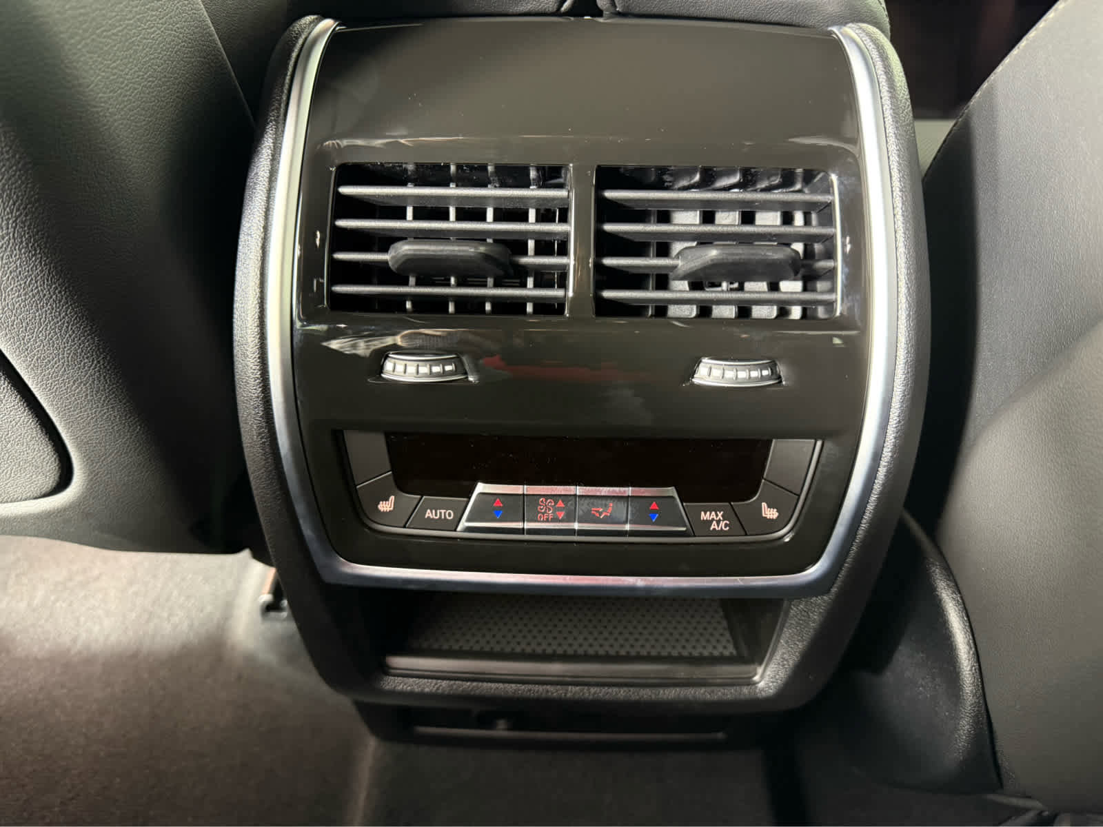 New 2026 BMW X5 xDrive40i w/ M Sport Package image 19