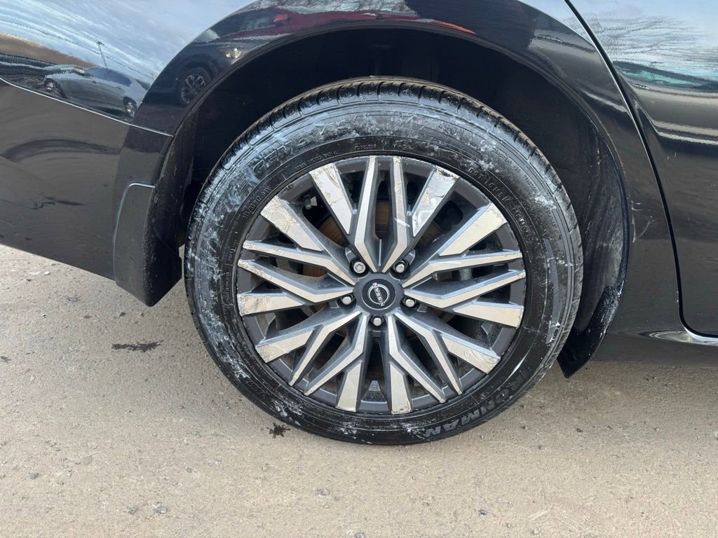 Used 2023 Nissan Altima 2.5 SV image 14