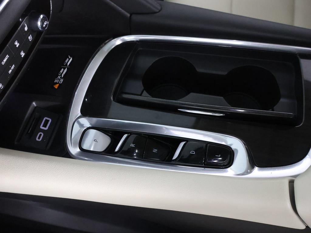 Used 2023 Buick Enclave Premium w/ Experience Buick Package FWD image 59
