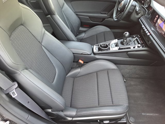 Used 2024 Porsche 911 Carrera T image 18