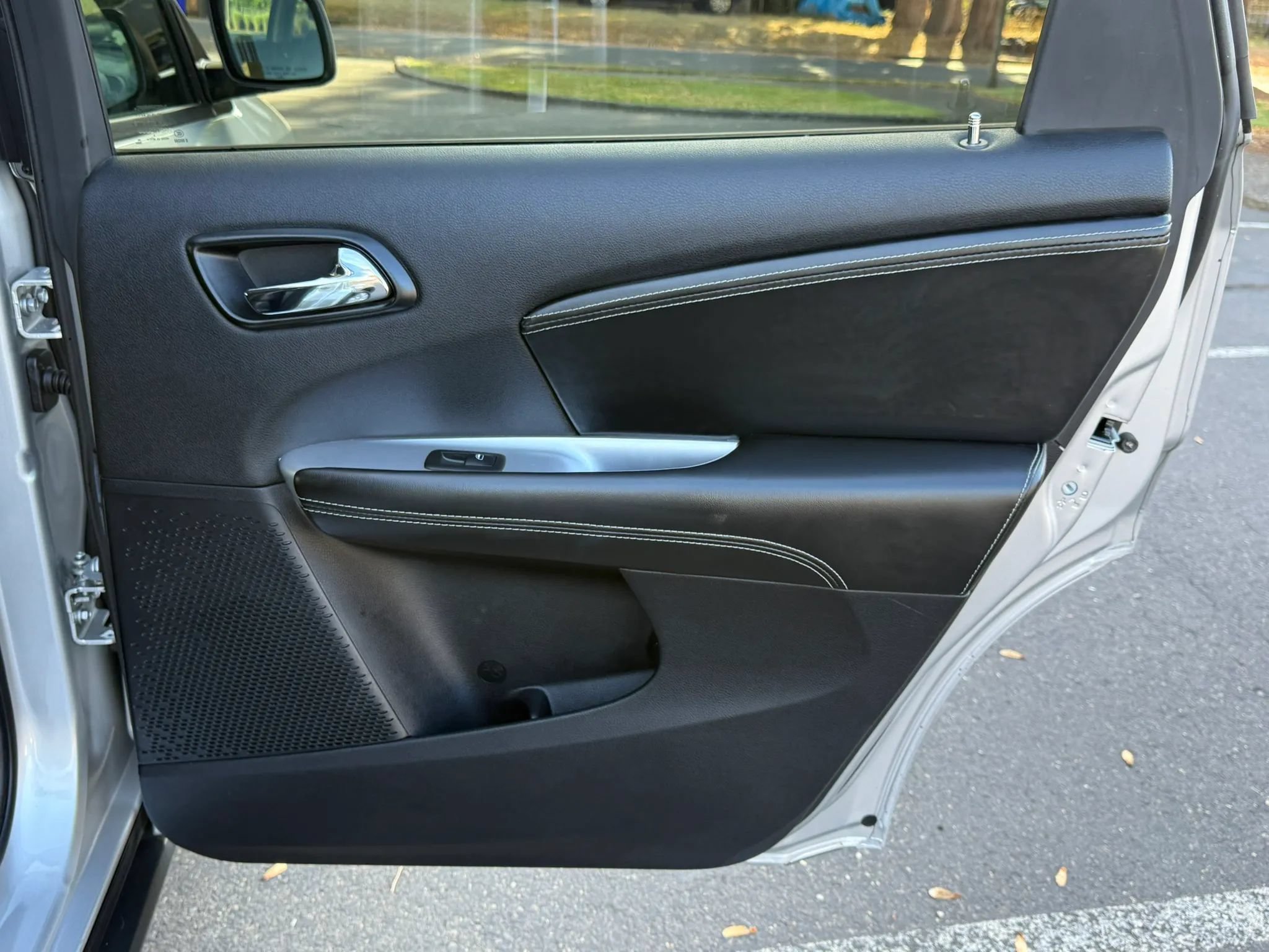 Used 2013 Dodge Journey Crew w/ Flexible Seating Group AWD/4WD image 30