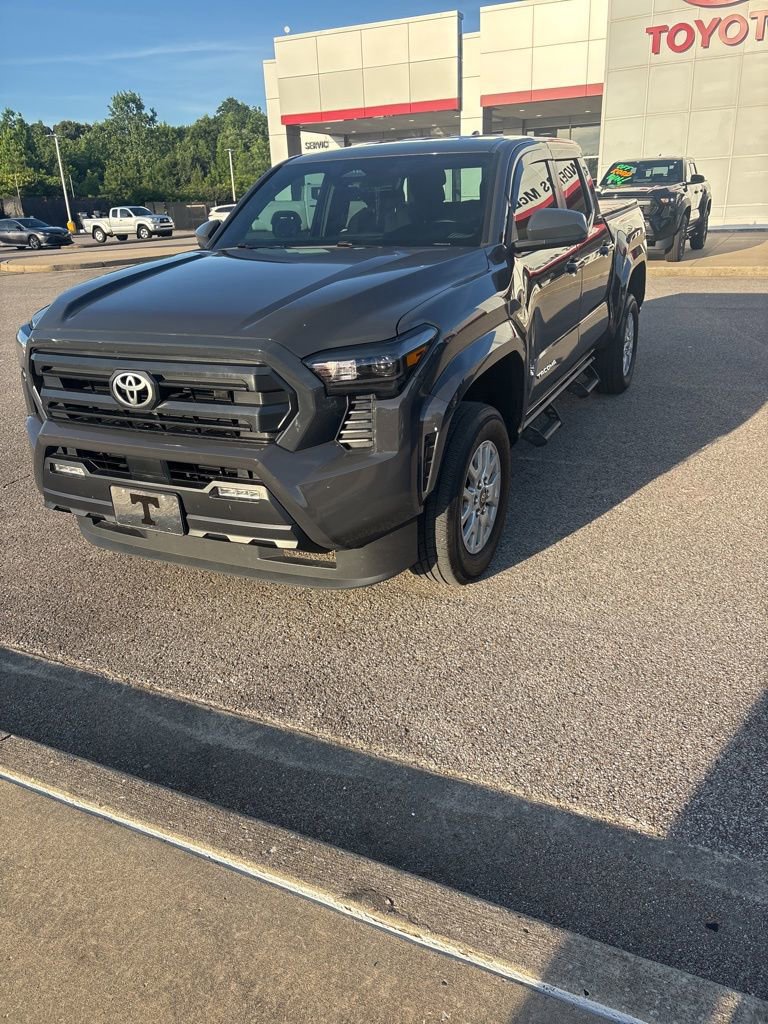 Used 2024 Toyota Tacoma SR5 RWD image 1