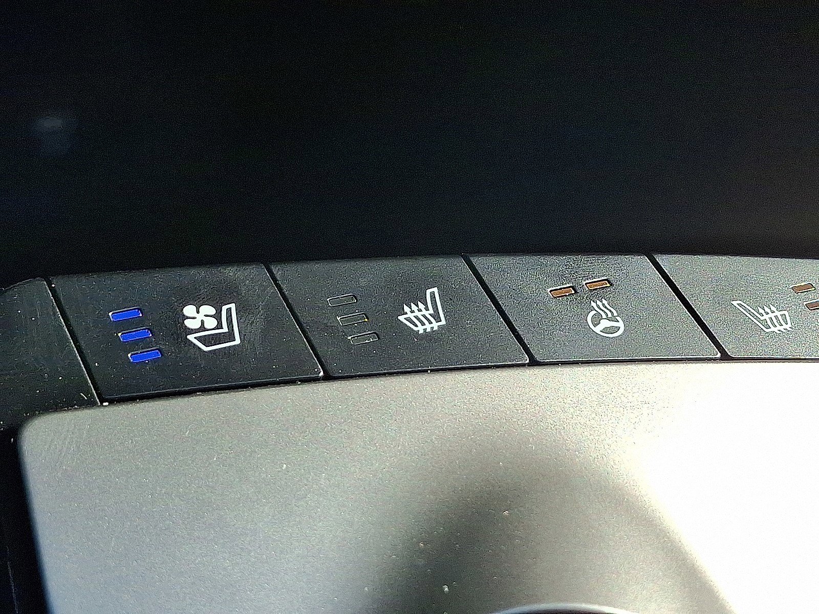 New 2025 Kia EV6 GT-Line image 13