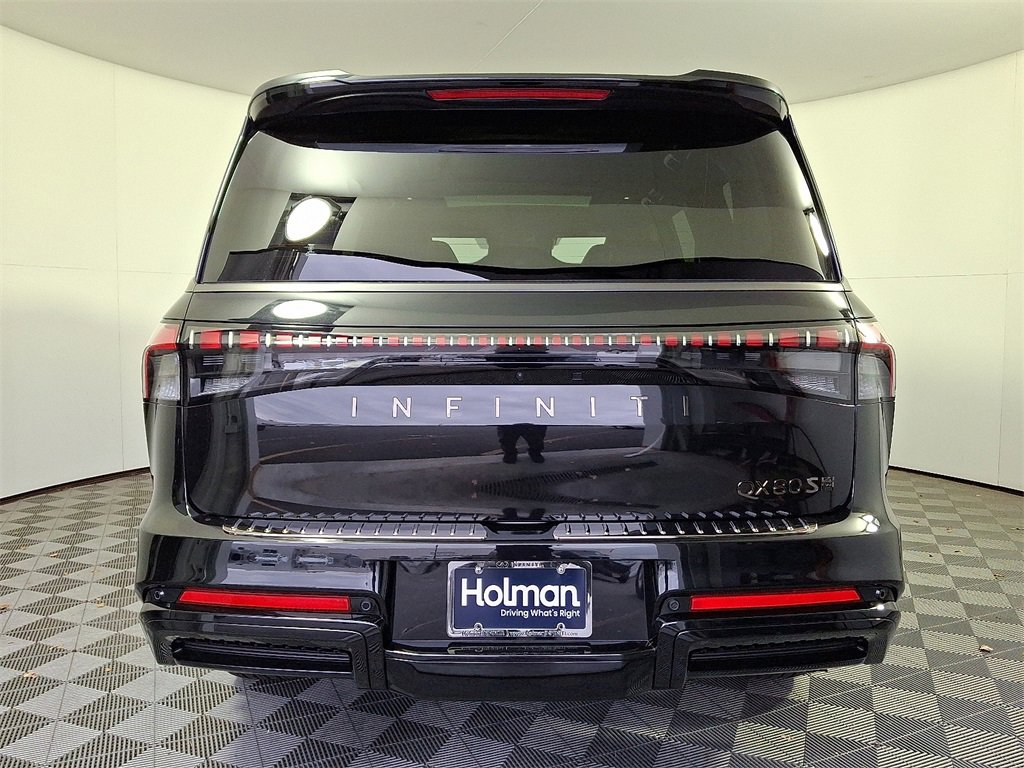 New 2026 INFINITI QX80 4WD w/ Sport Exterior Package image 8