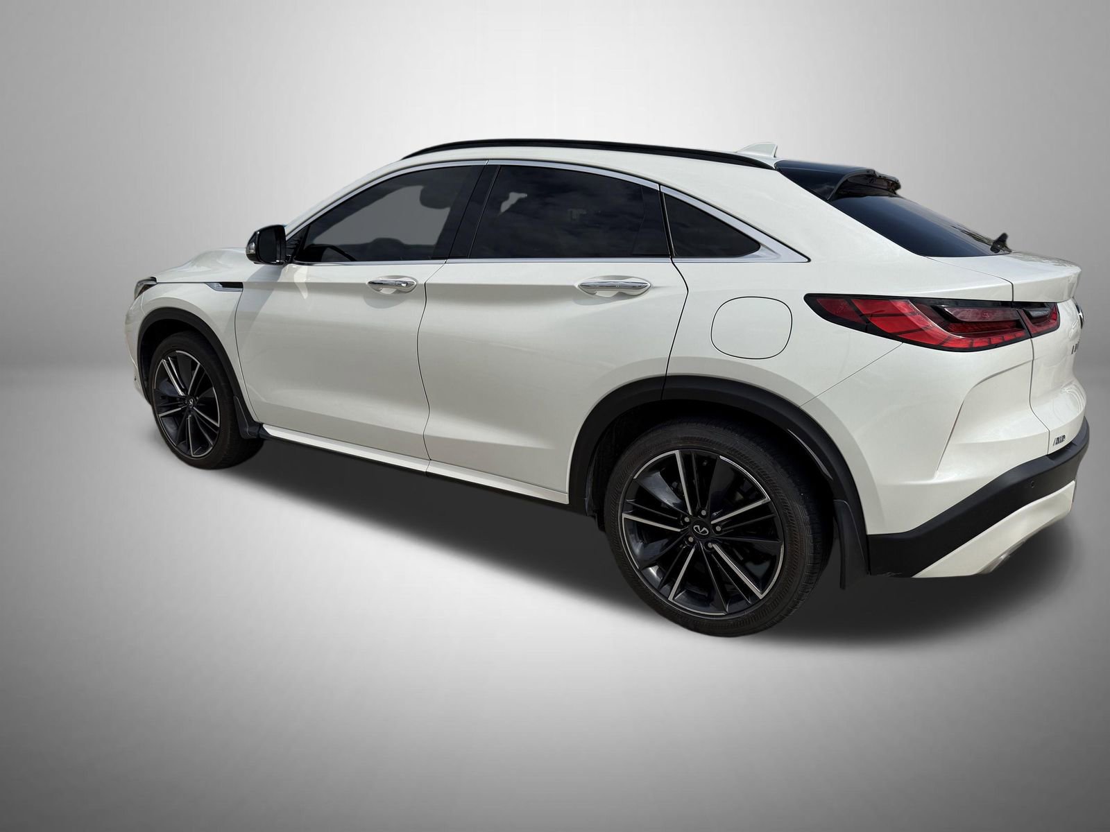 Used 2022 INFINITI QX55 Essential w/ Proassist Package AWD/4WD image 2
