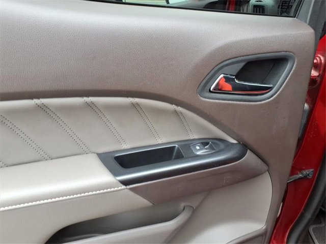 Used 2022 GMC Canyon Denali image 6