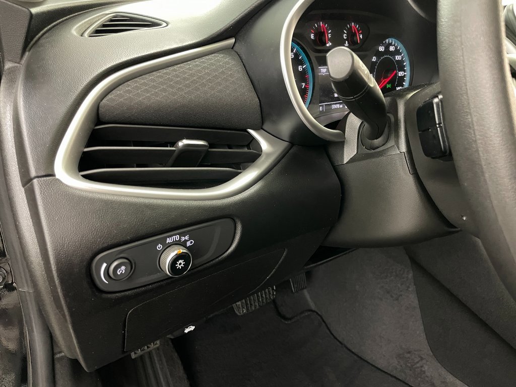 Certified 2022 Chevrolet Malibu LS image 20