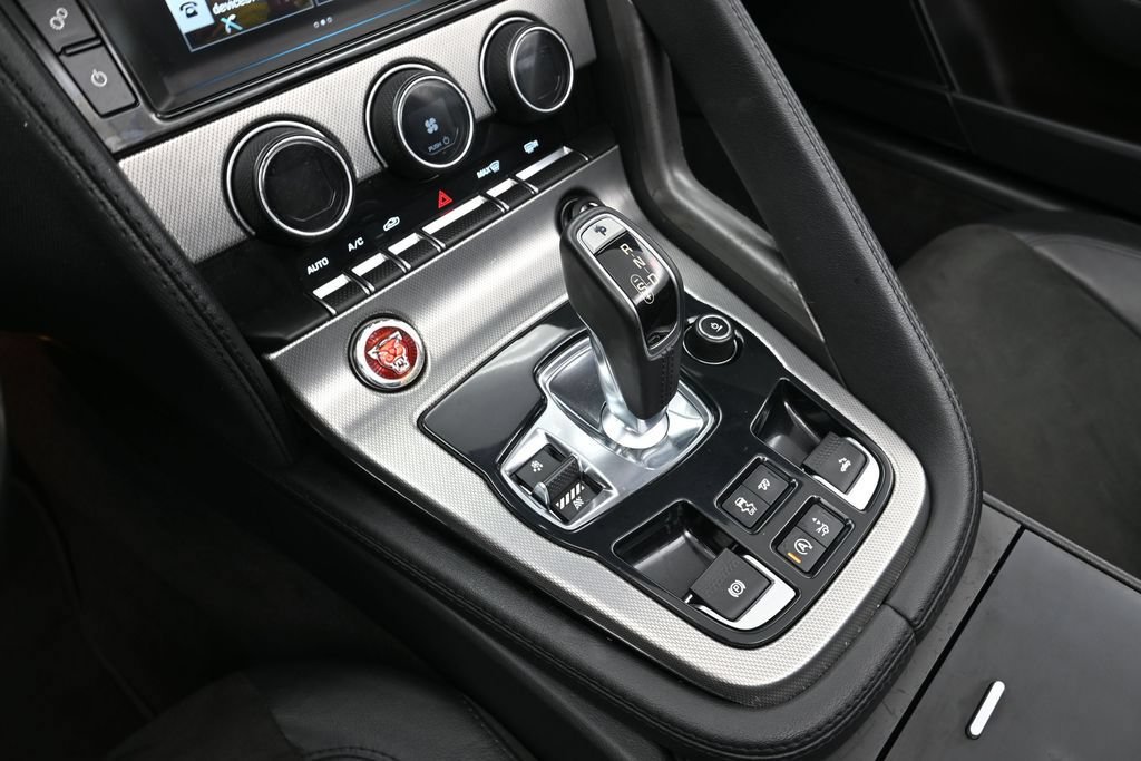 Used 2016 Jaguar F-TYPE Convertible RWD image 18