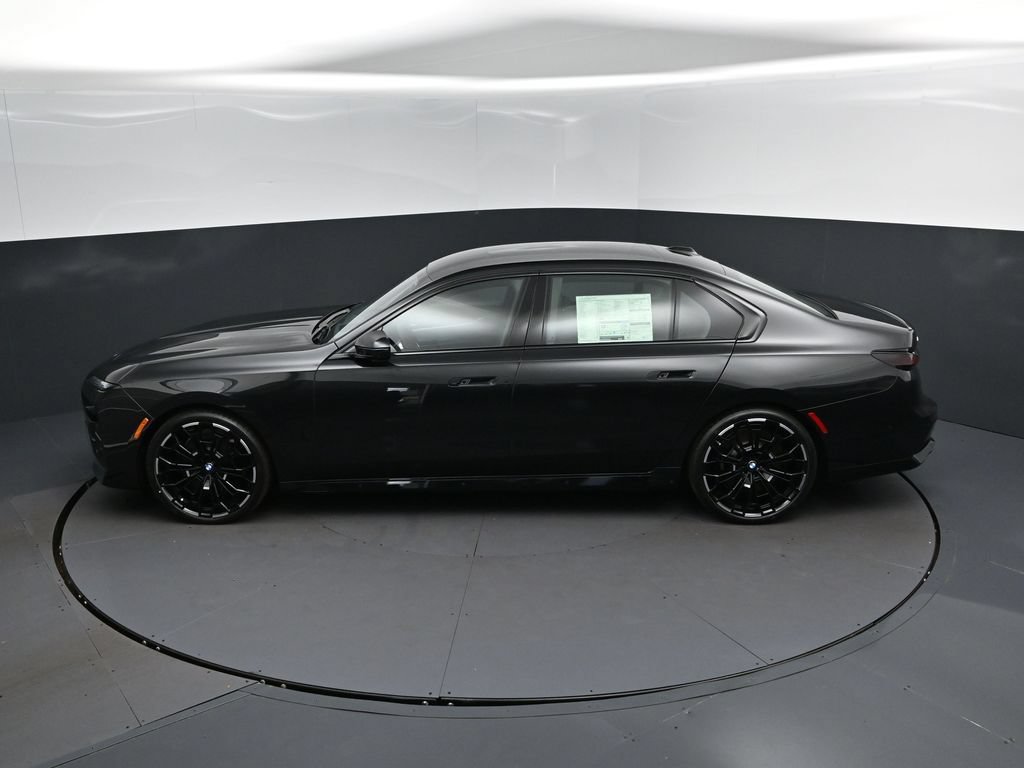 New 2026 BMW 760i xDrive w/ Executive Package AWD/4WD image 32