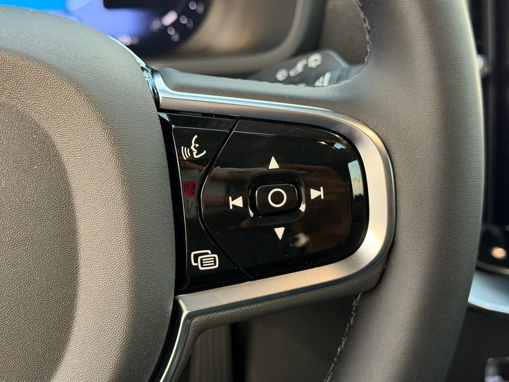 New 2026 Volvo XC90 B6 Ultra AWD/4WD image 18