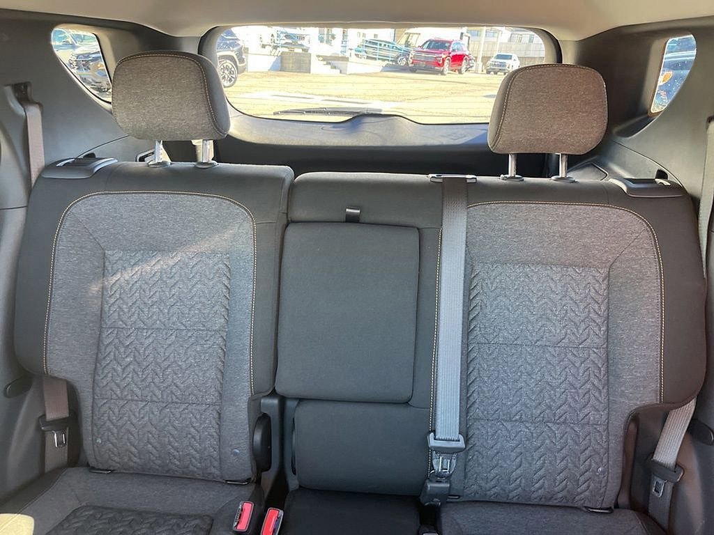 Used 2023 Chevrolet Equinox LT image 43