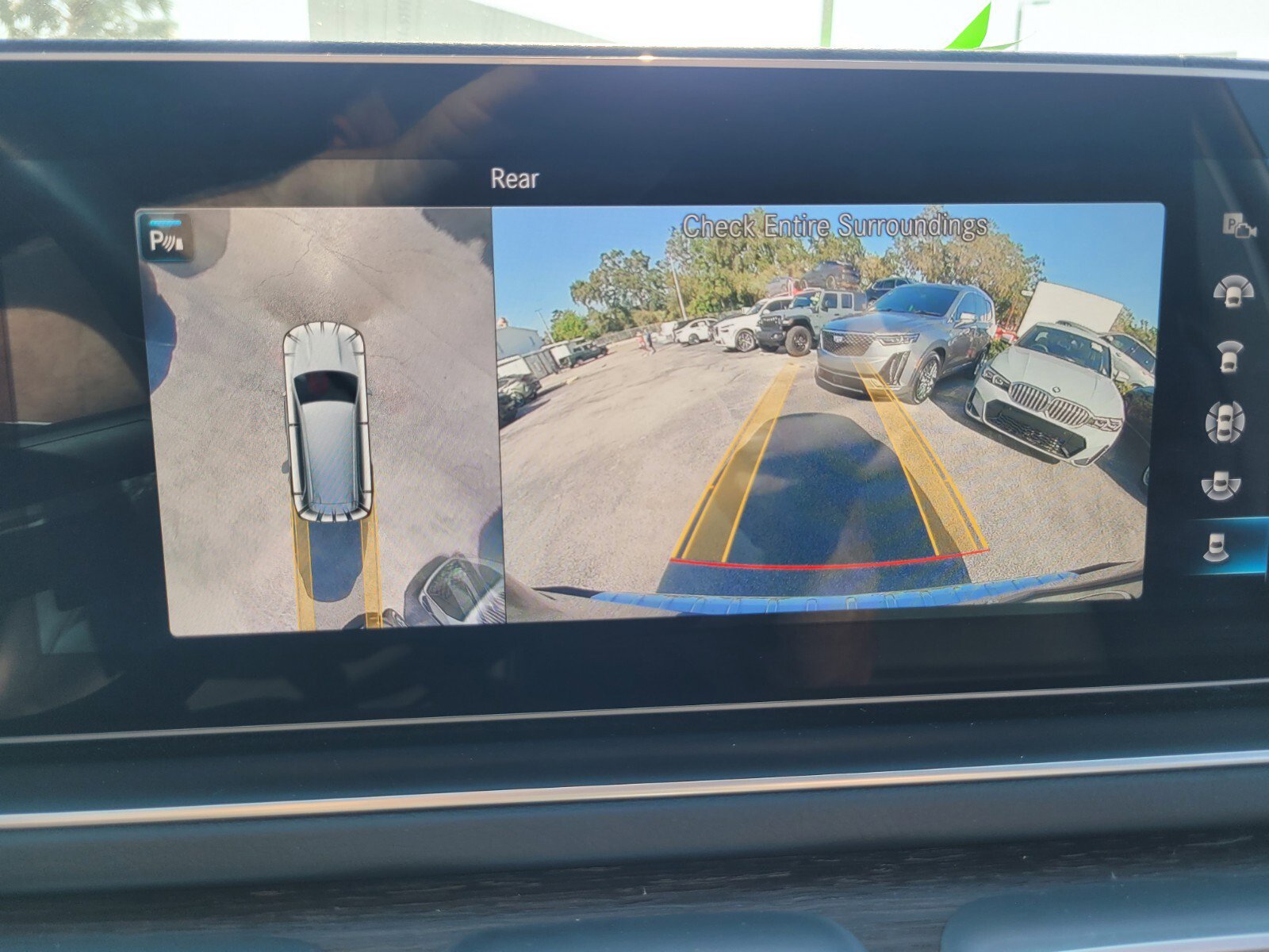 Used 2021 Mercedes-Benz GLS 450 4MATIC image 26