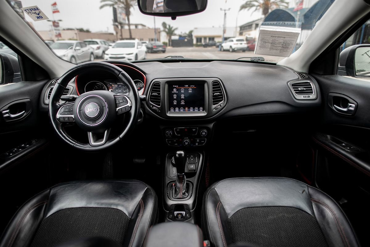 Used 2019 Jeep Compass Trailhawk image 20