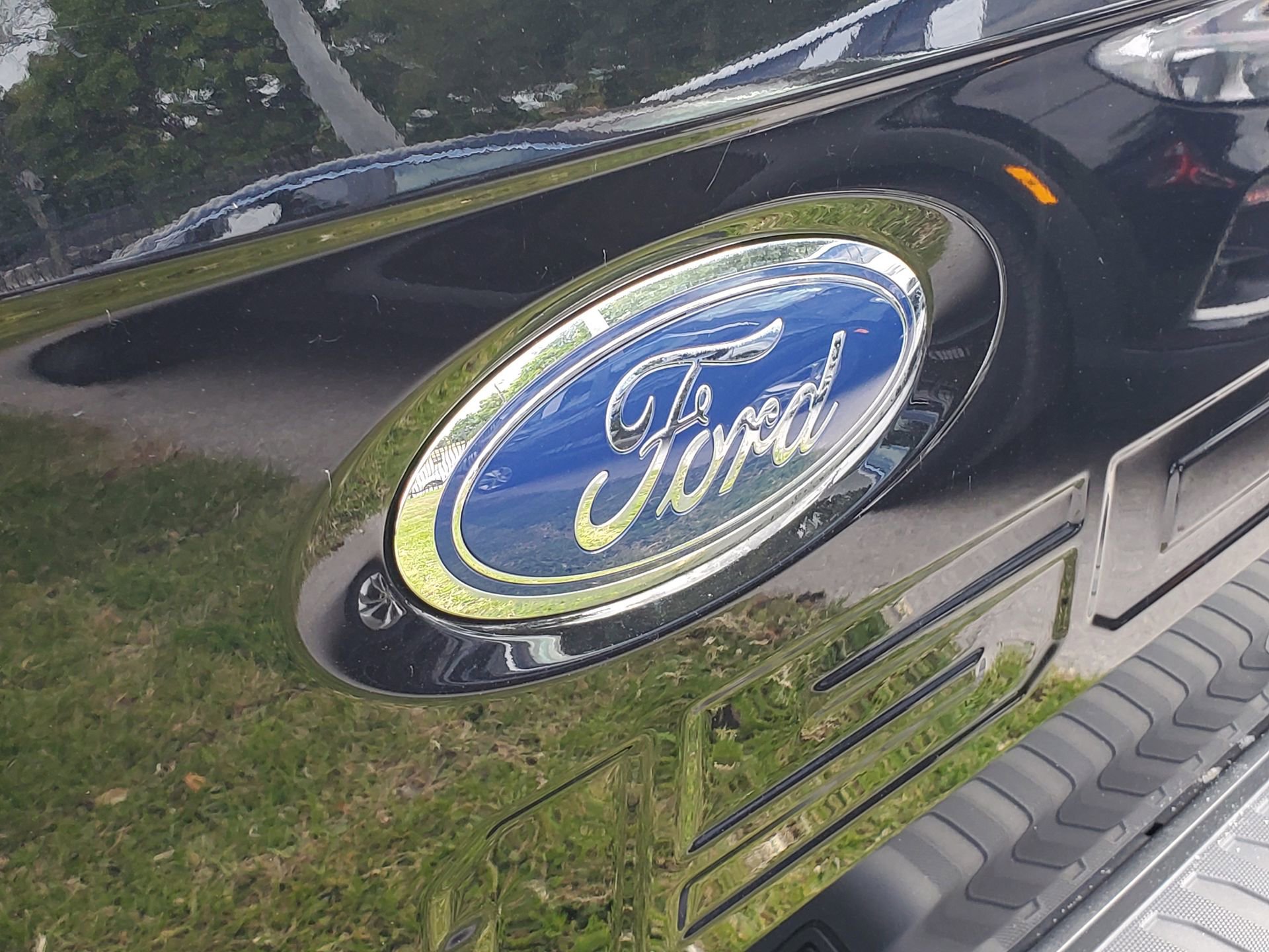 Used 2023 Ford F150 XL w/ STX Appearance Package image 6