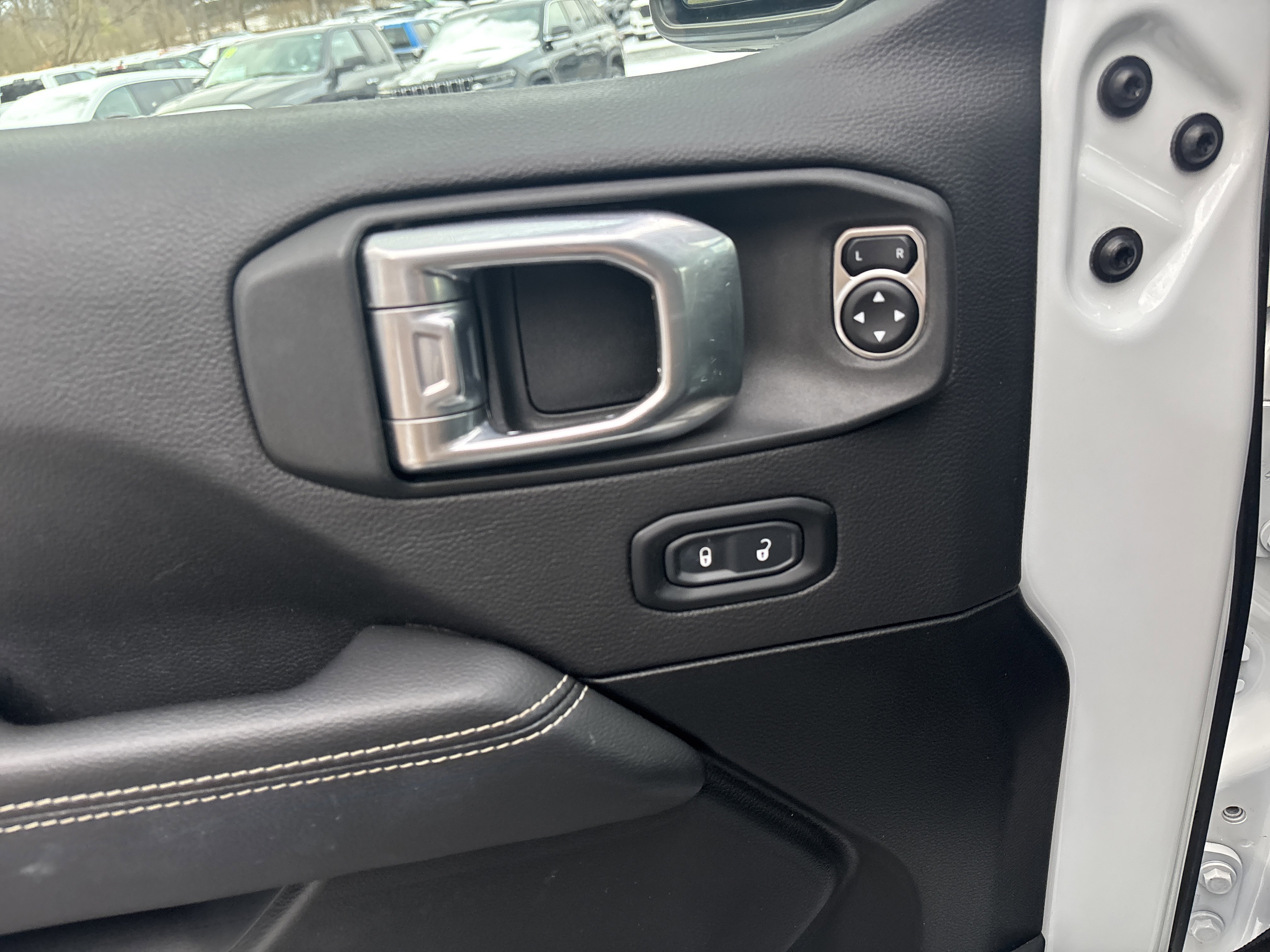 Used 2023 Jeep Wrangler Sahara w/ Cold Weather Group image 16