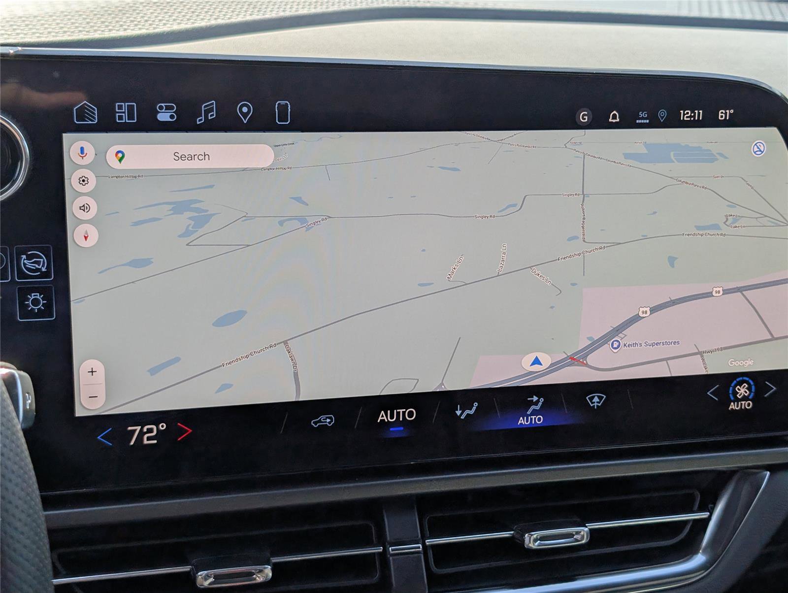 New 2026 Chevrolet Equinox EV LT image 16