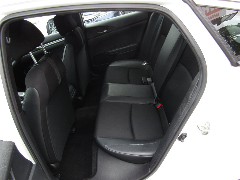 Used 2019 Honda Civic Sport image 15