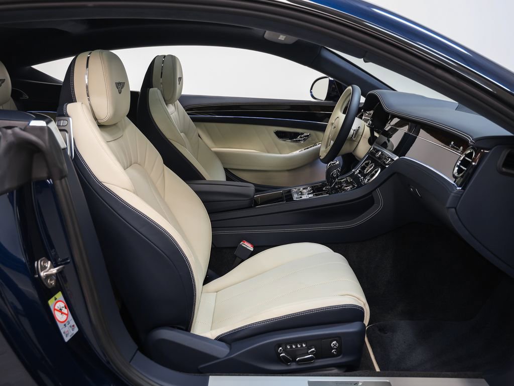 Used 2024 Bentley Continental GT image 23