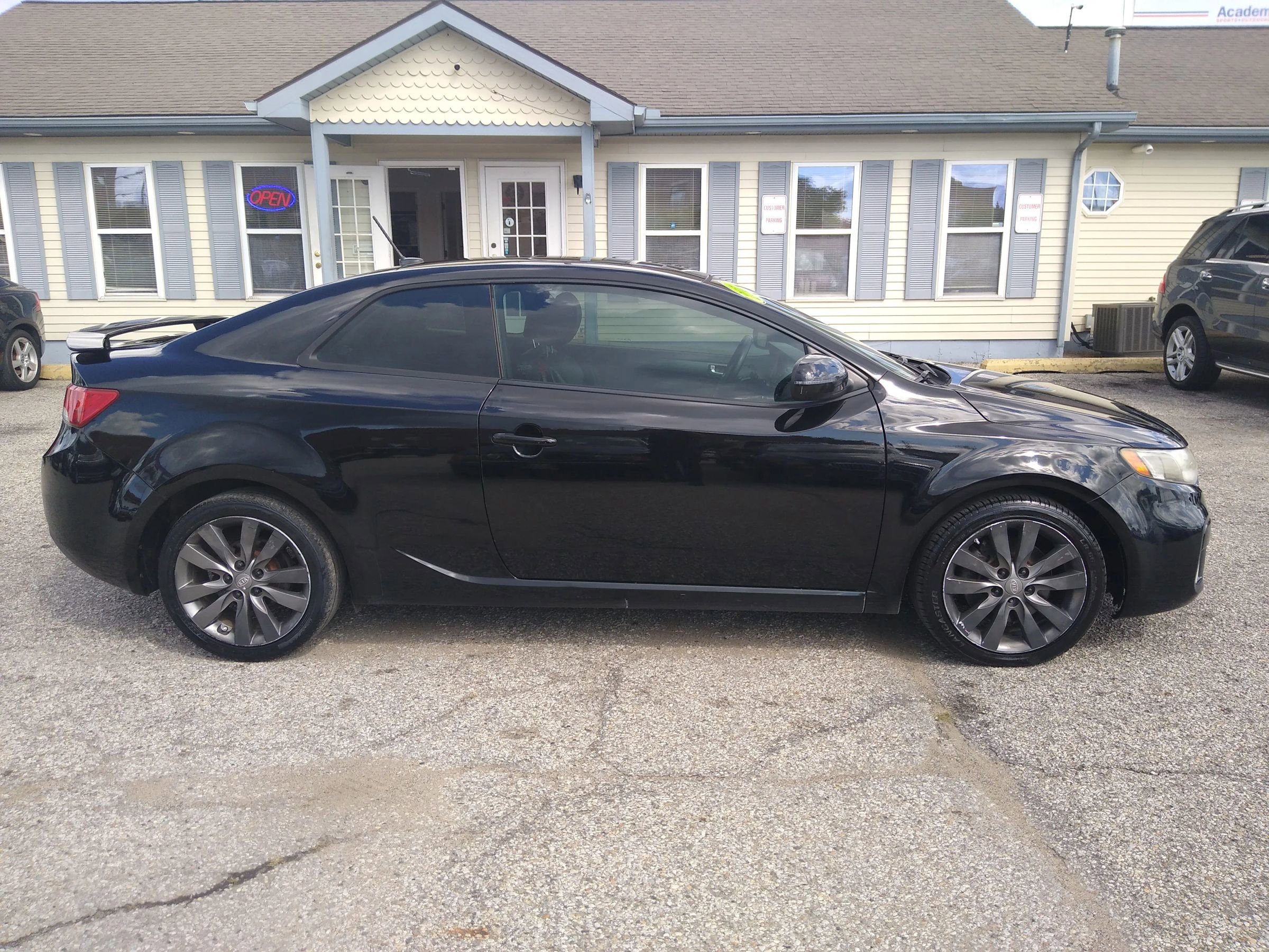 Used 2012 Kia Forte Koup SX w/ Leather Pkg image 5