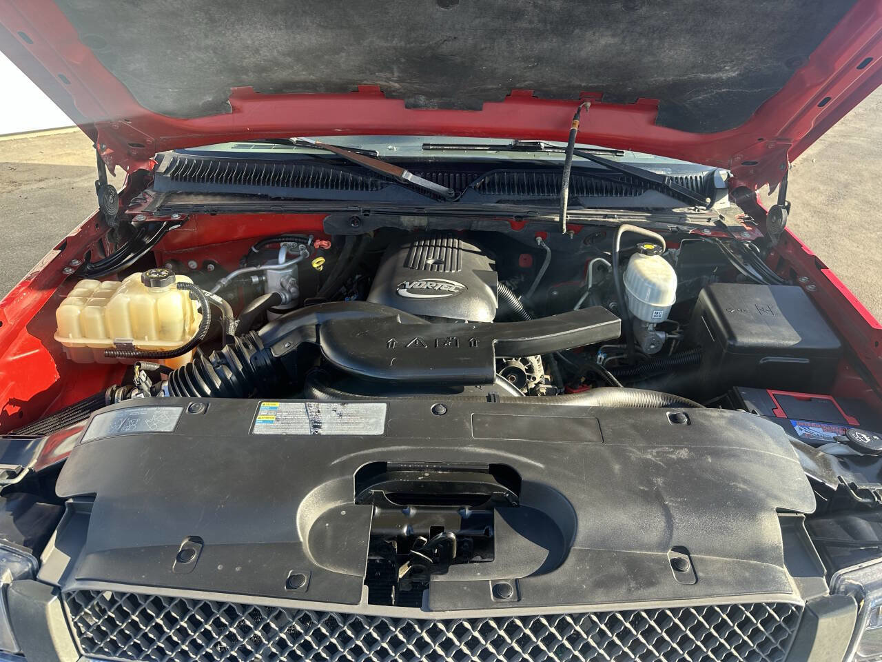 Used 2004 Chevrolet Avalanche Z71 w/ Preferred Equipment Group image 22