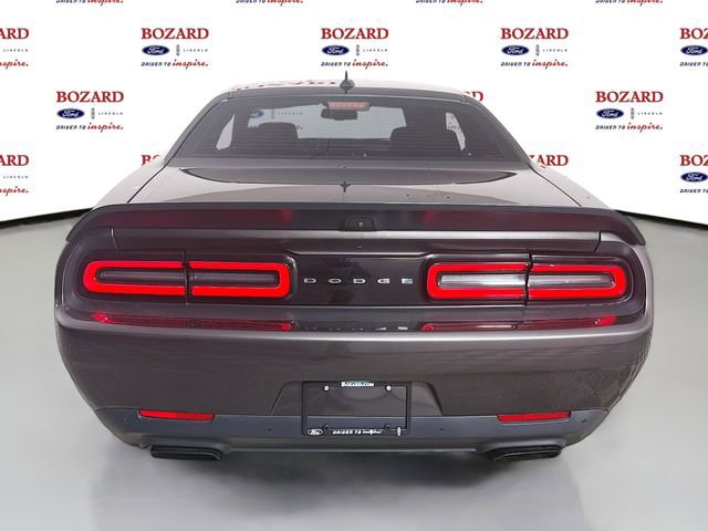 Used 2017 Dodge Challenger SRT Hellcat RWD image 7