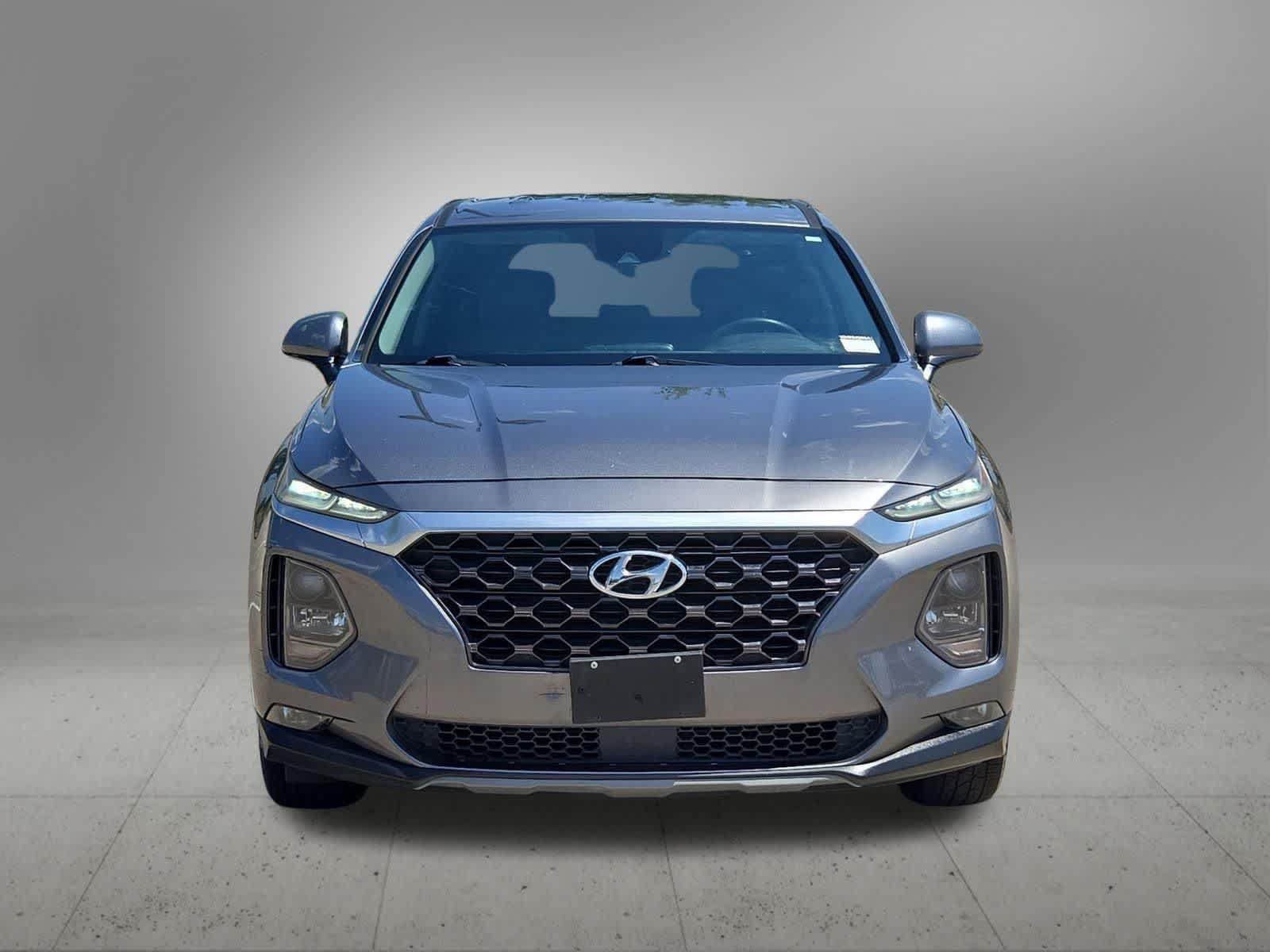 Used 2019 Hyundai Santa Fe SEL FWD image 9