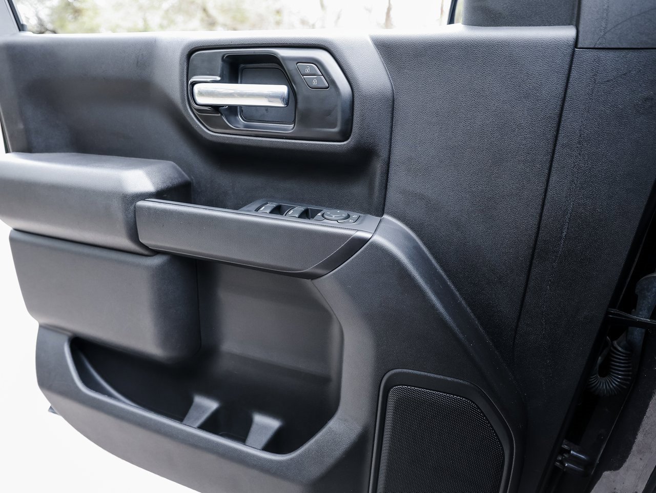 Used 2022 Chevrolet Silverado 1500 Custom image 24