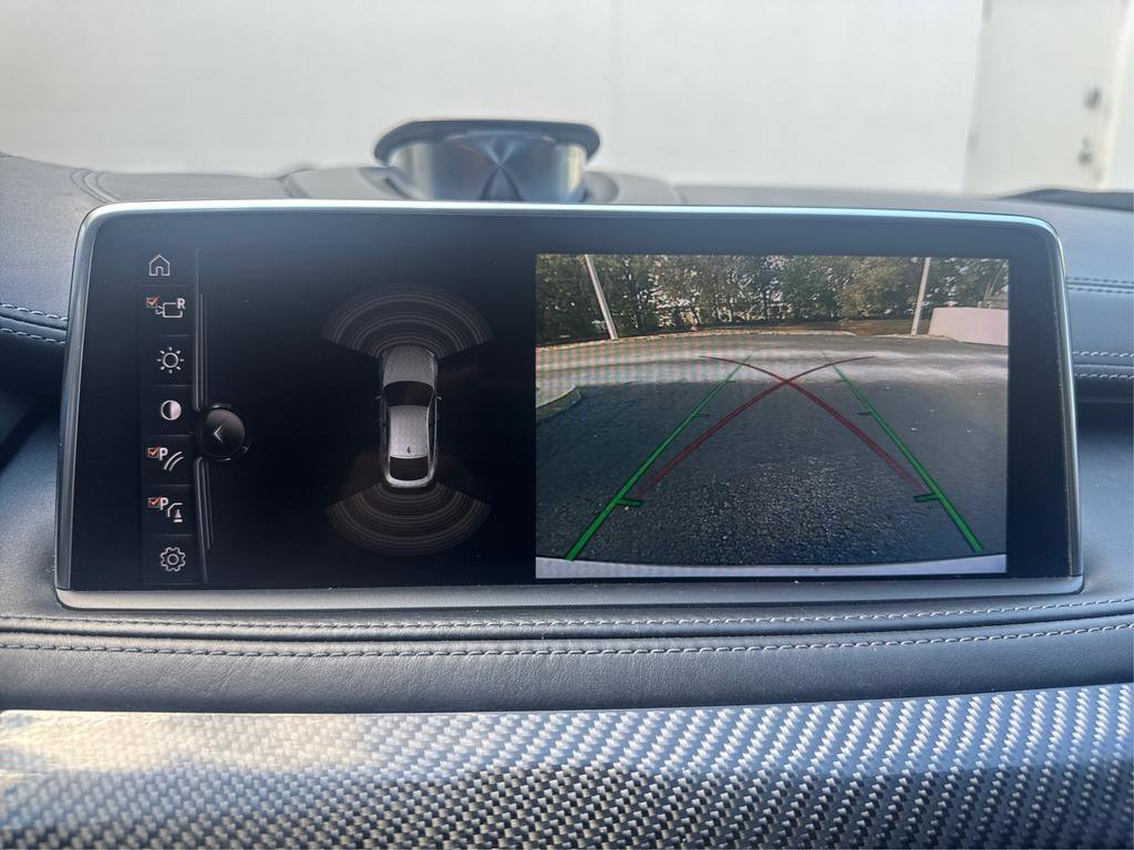 Used 2017 BMW X6 M image 19