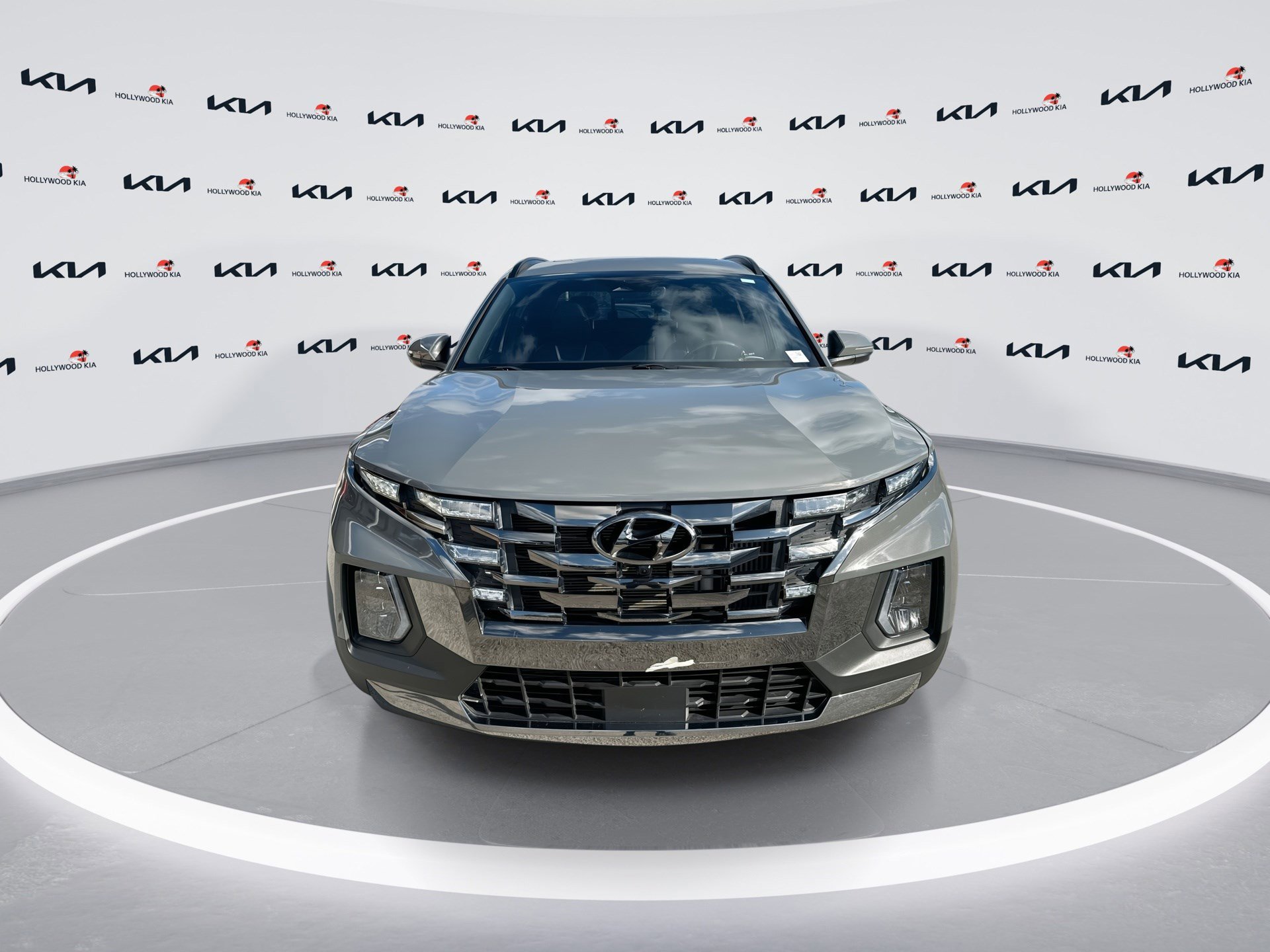 Used 2022 Hyundai Santa Cruz Limited w/ Cargo Package AWD/4WD image 3