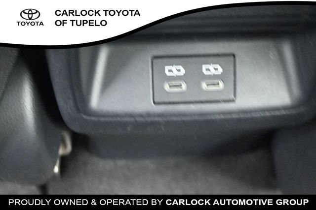 Used 2025 Toyota Corolla SE FWD image 18
