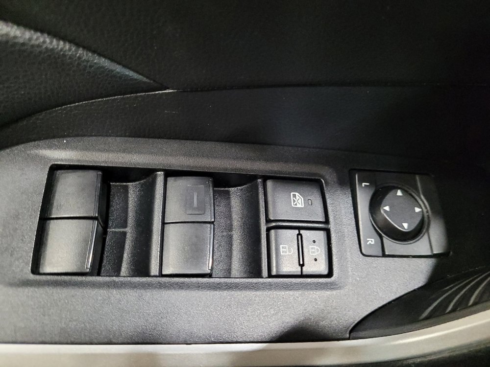 Used 2020 Toyota RAV4 LE w/ All Weather Liner Package AWD/4WD image 27