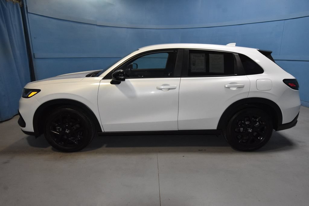 Used 2025 Honda HR-V Sport image 25