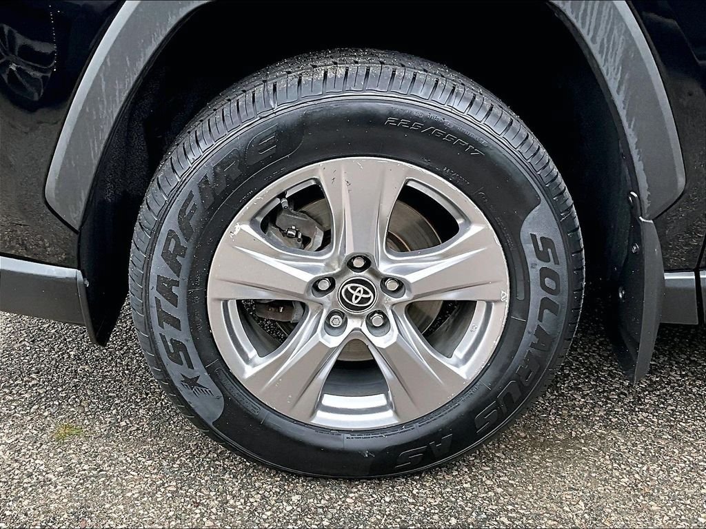 Certified 2023 Toyota RAV4 XLE w/ Convenience Package AWD/4WD image 7