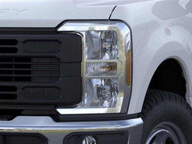 New 2026 Ford F350 XL w/ XL Driver Assist Package AWD/4WD image 76