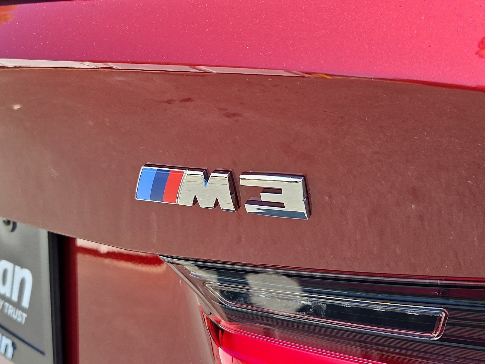 Used 2024 BMW M3 w/ M Carbon Exterior Package RWD image 32