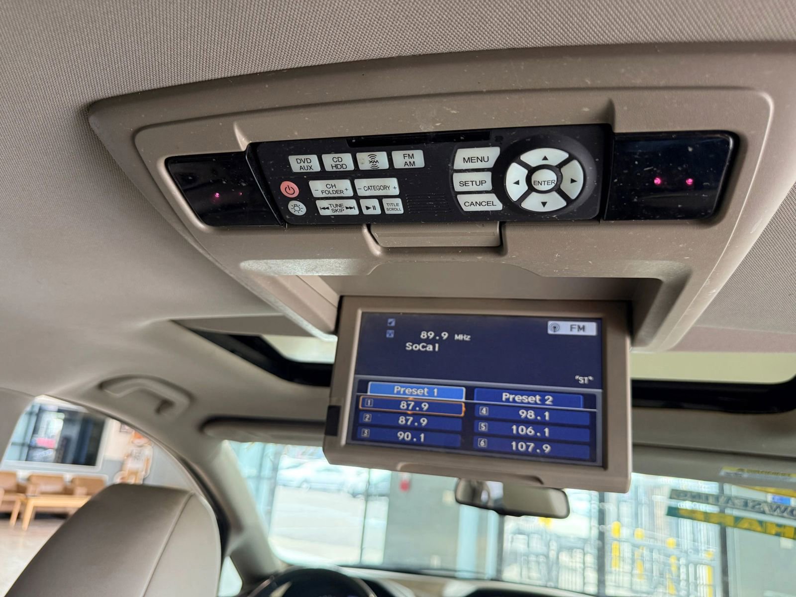 Used 2017 Honda Odyssey Touring image 12
